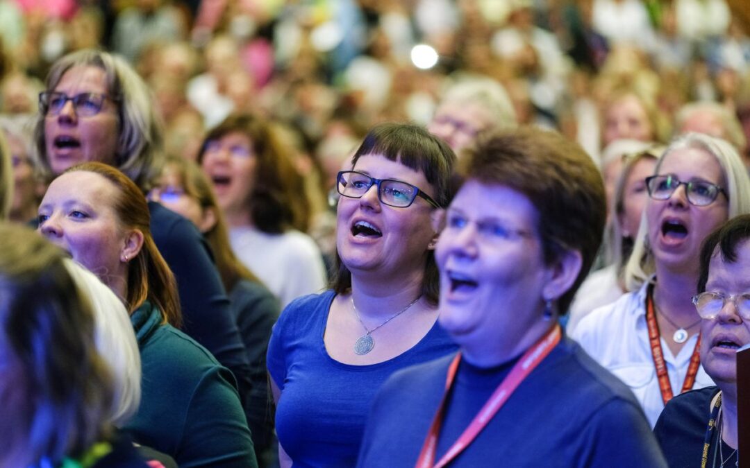 „Wer singt, blüht auf!“ – 57 Veranstaltungen lassen den Sprengel Hildesheim-Göttingen erklingen